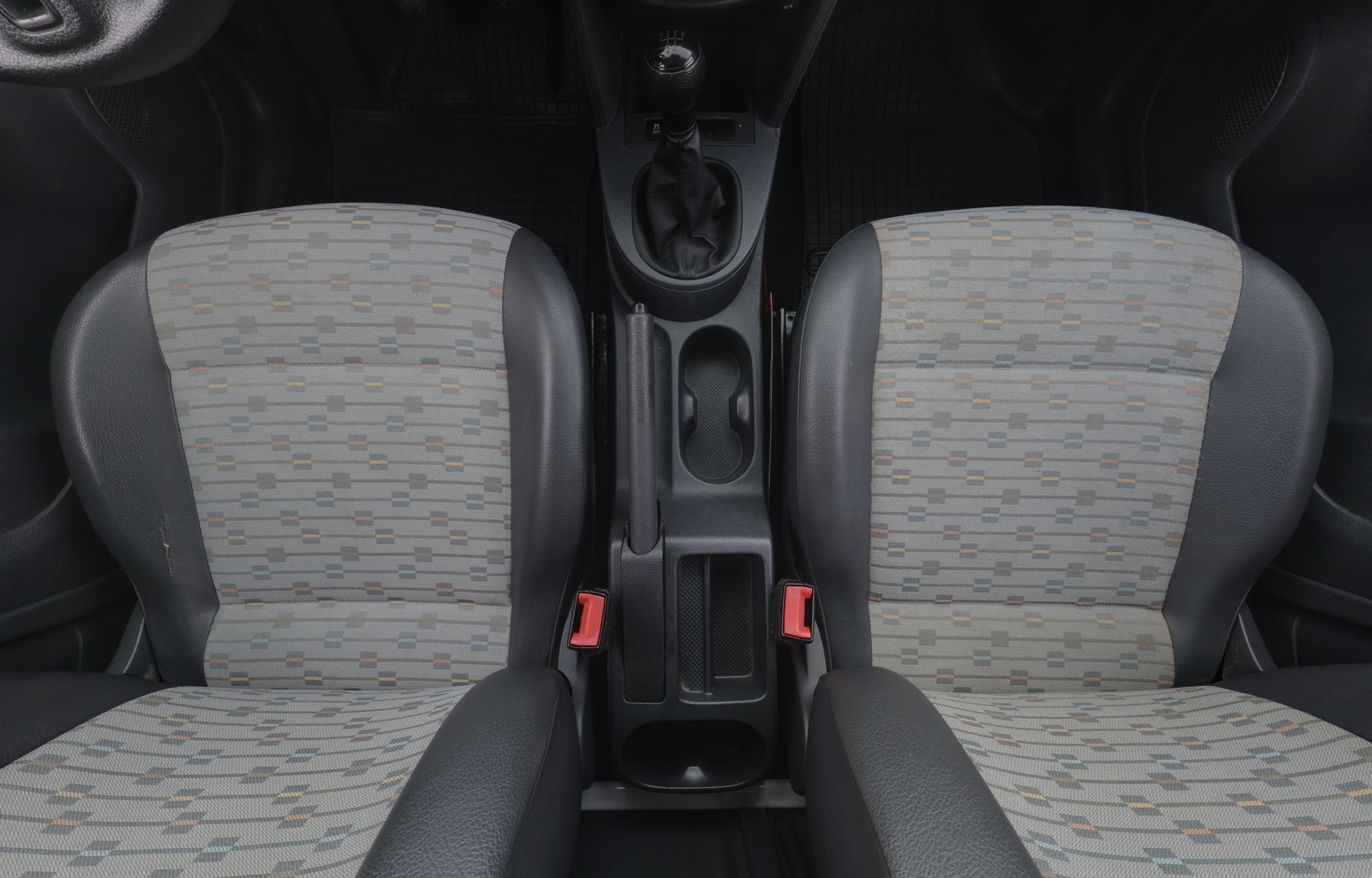 VOLKSWAGEN Caddy 2011