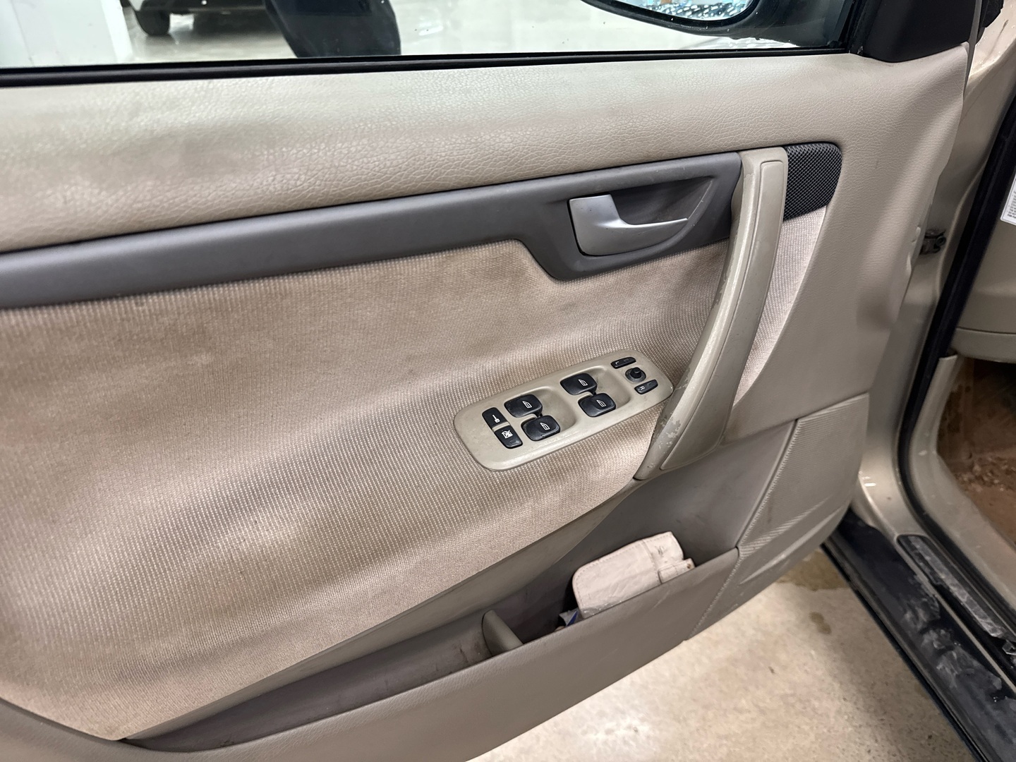 VOLVO S60 2005
