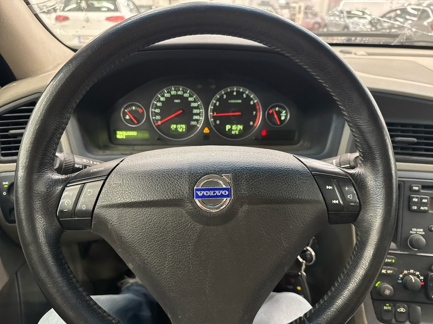 VOLVO S60 2005