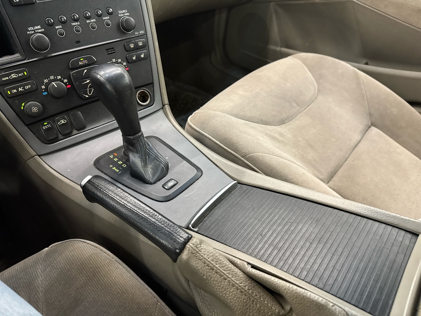 VOLVO S60 2005