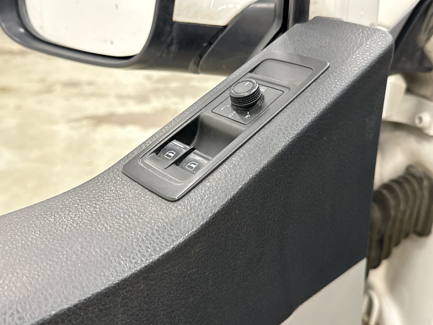 VOLKSWAGEN Transporter 2017