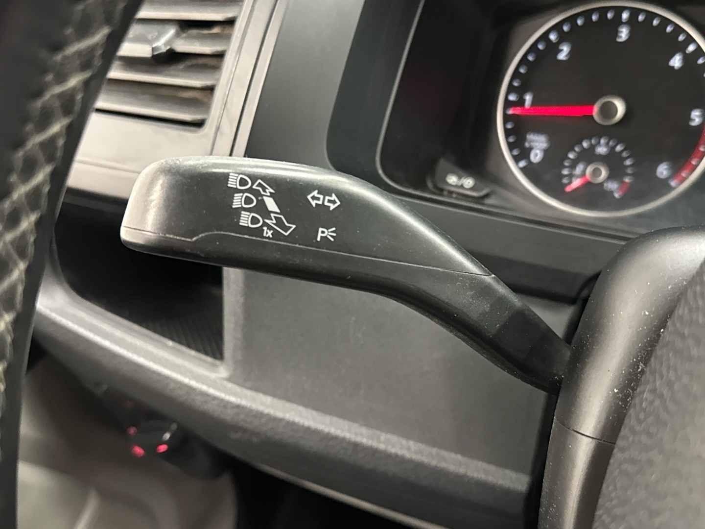 VOLKSWAGEN Transporter 2017