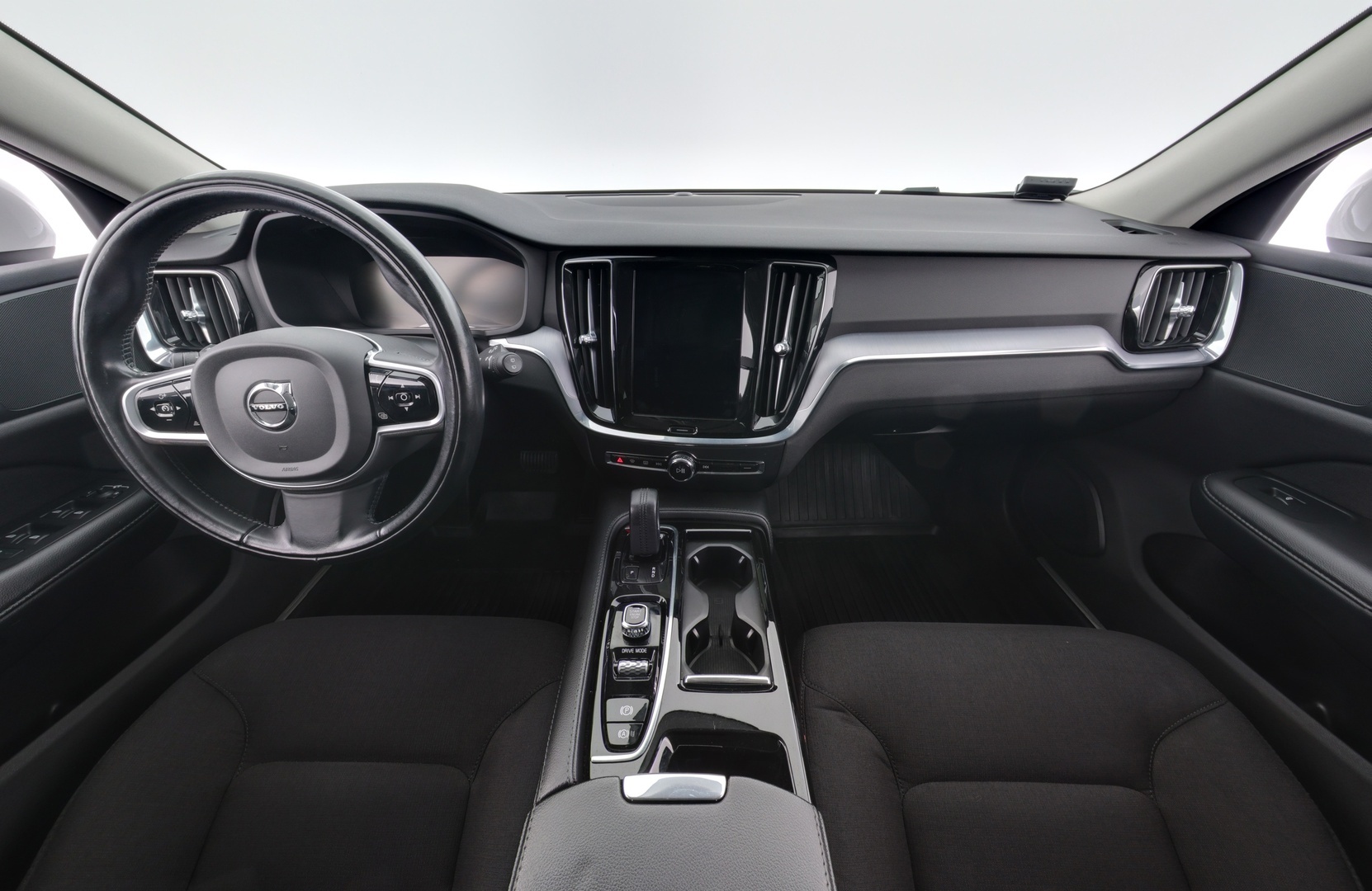 VOLVO V60 2020