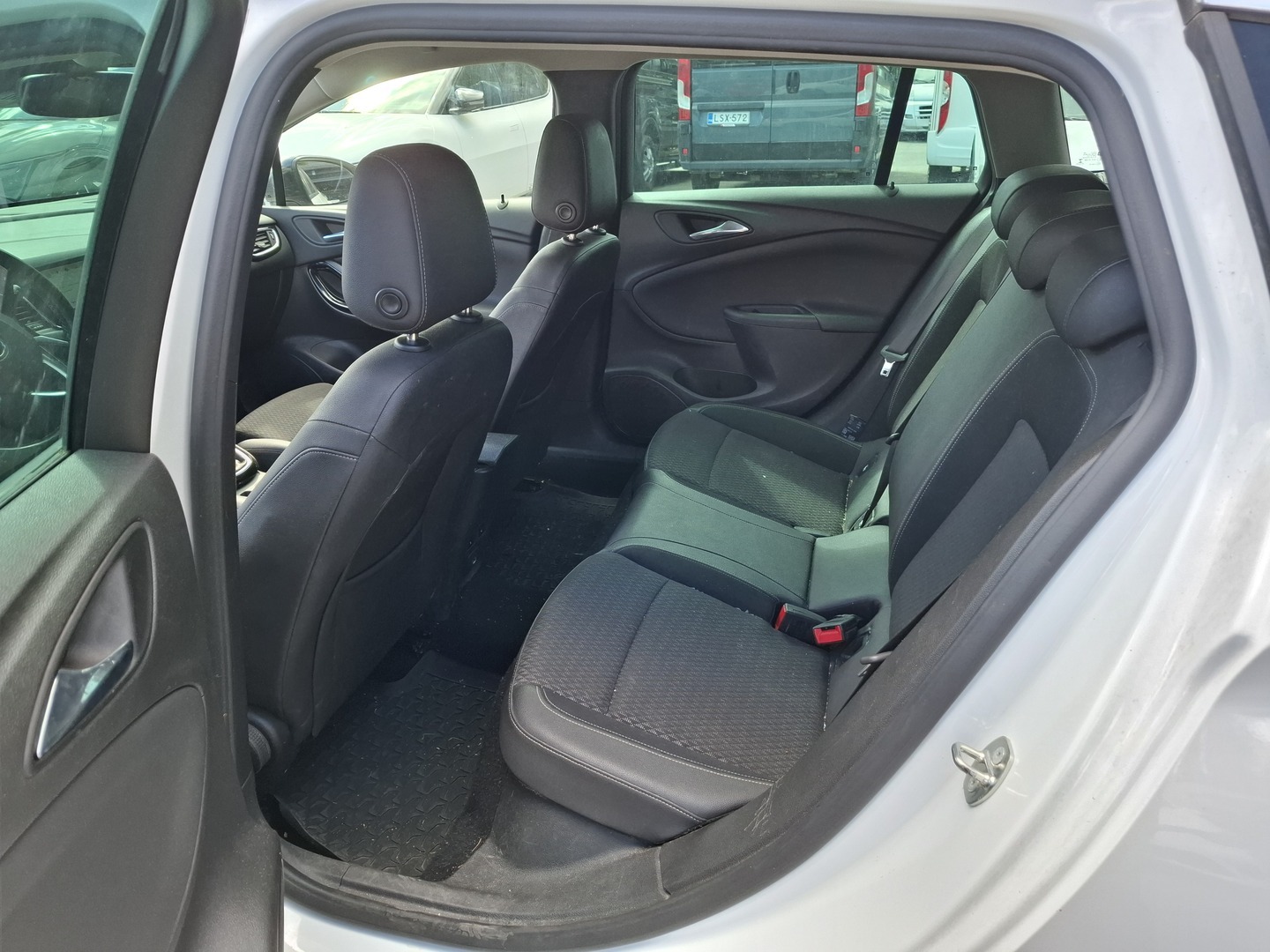 OPEL Astra 2018