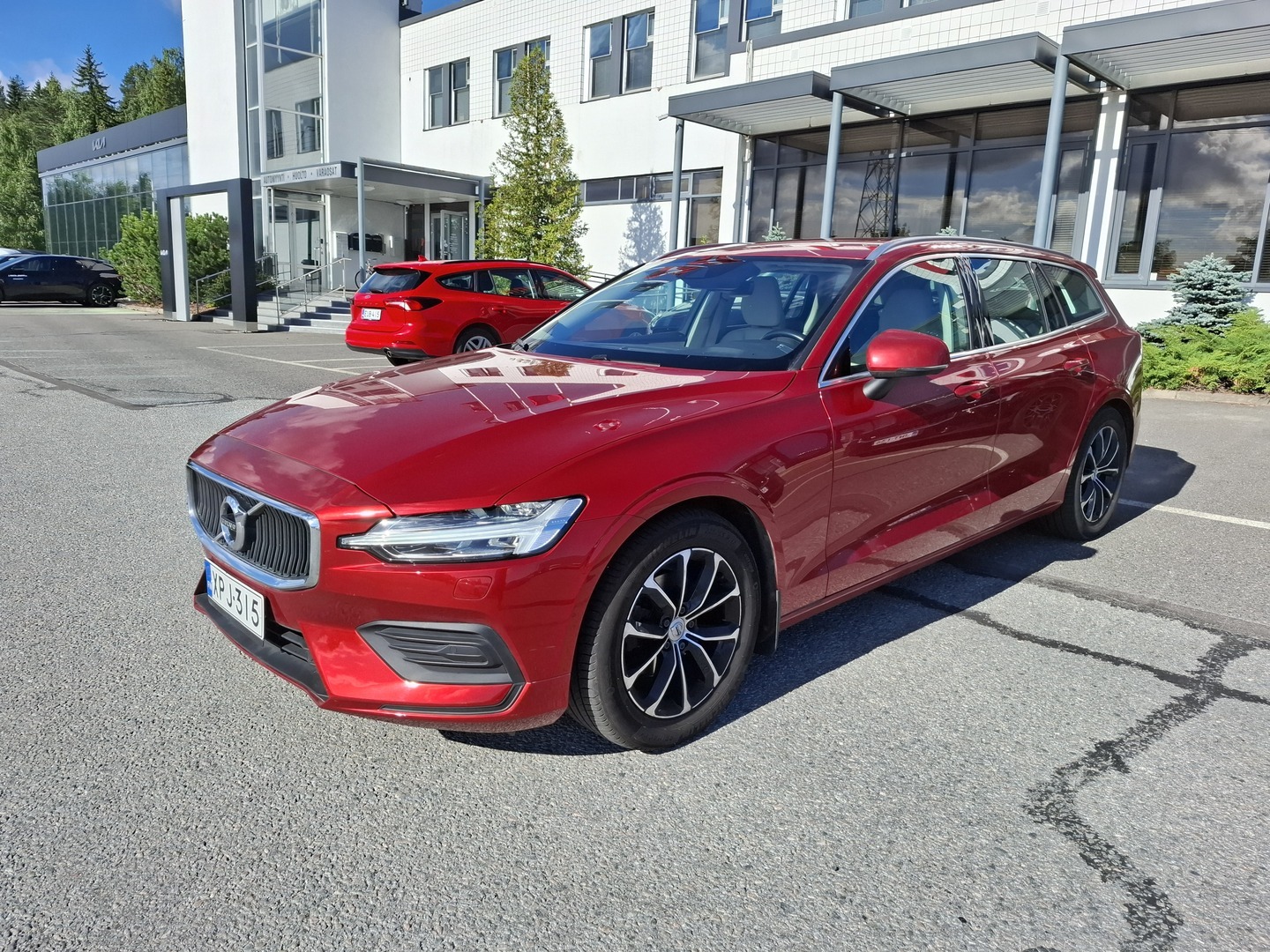 VOLVO V60 2020