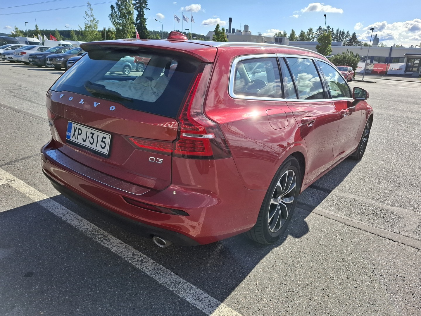 VOLVO V60 2020