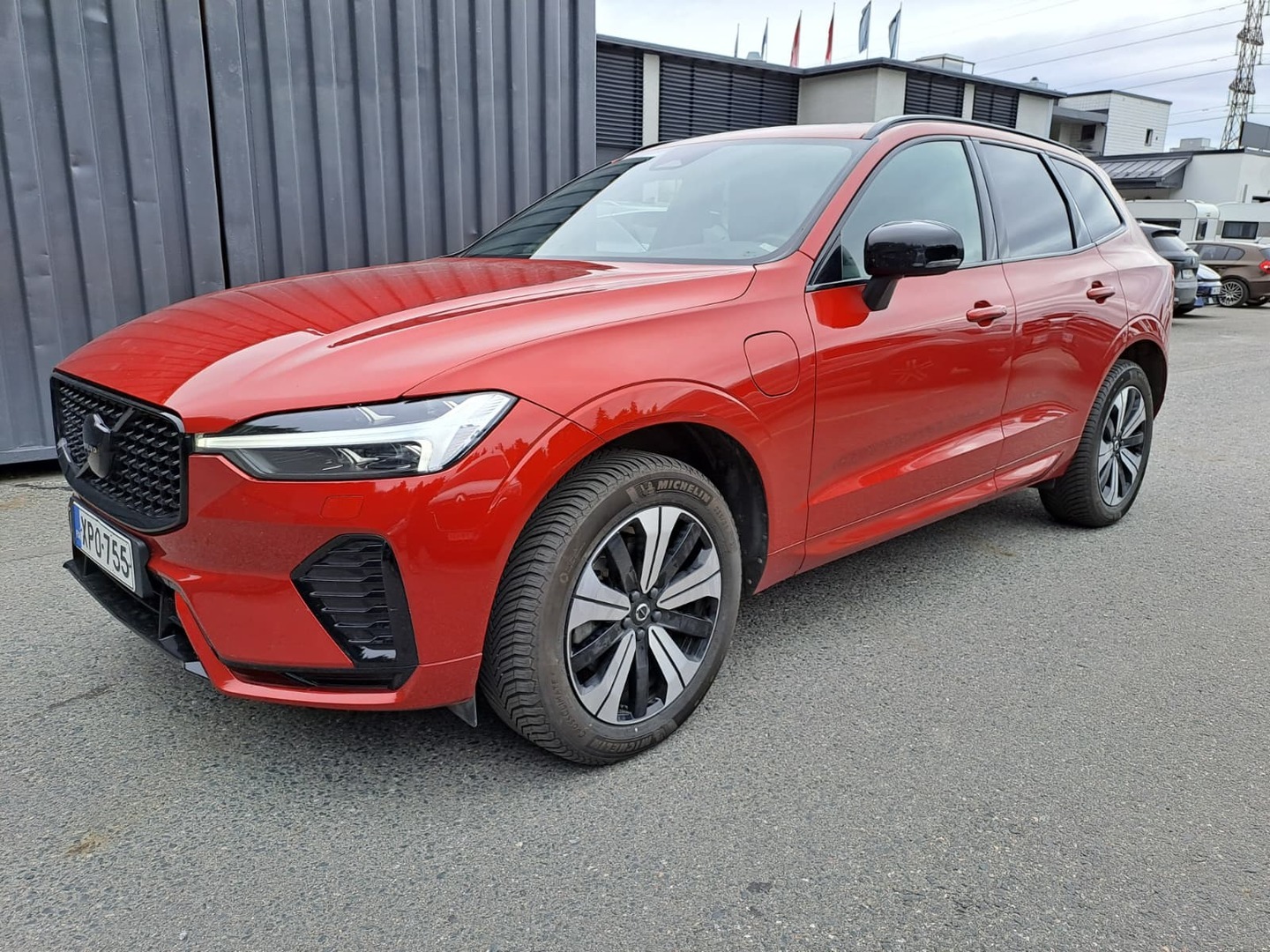 VOLVO XC60 2023