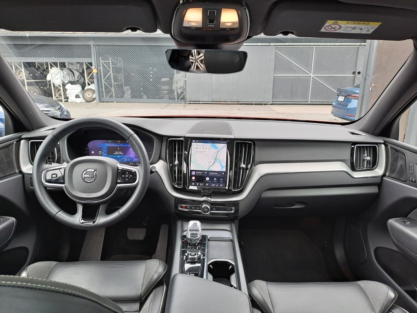 VOLVO XC60 2023