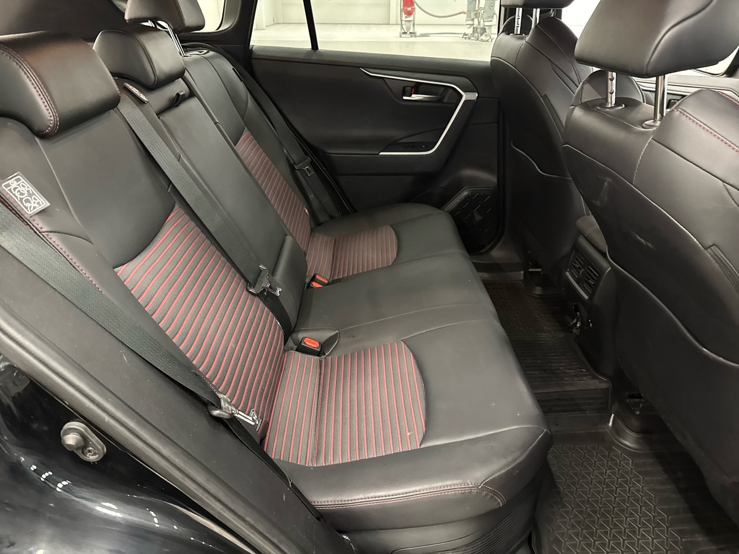 TOYOTA RAV4 Plug-in 2021