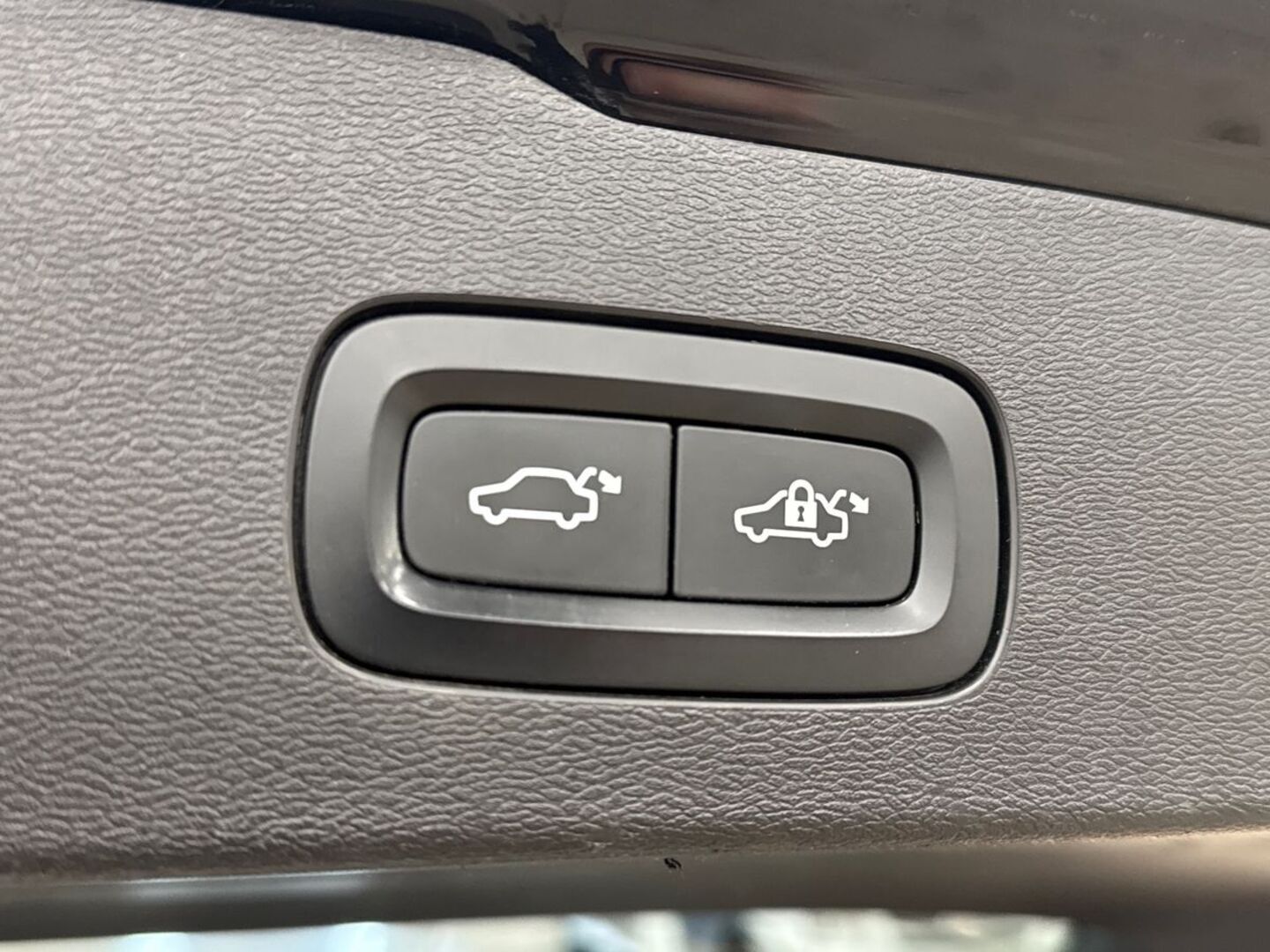 VOLVO V60 15