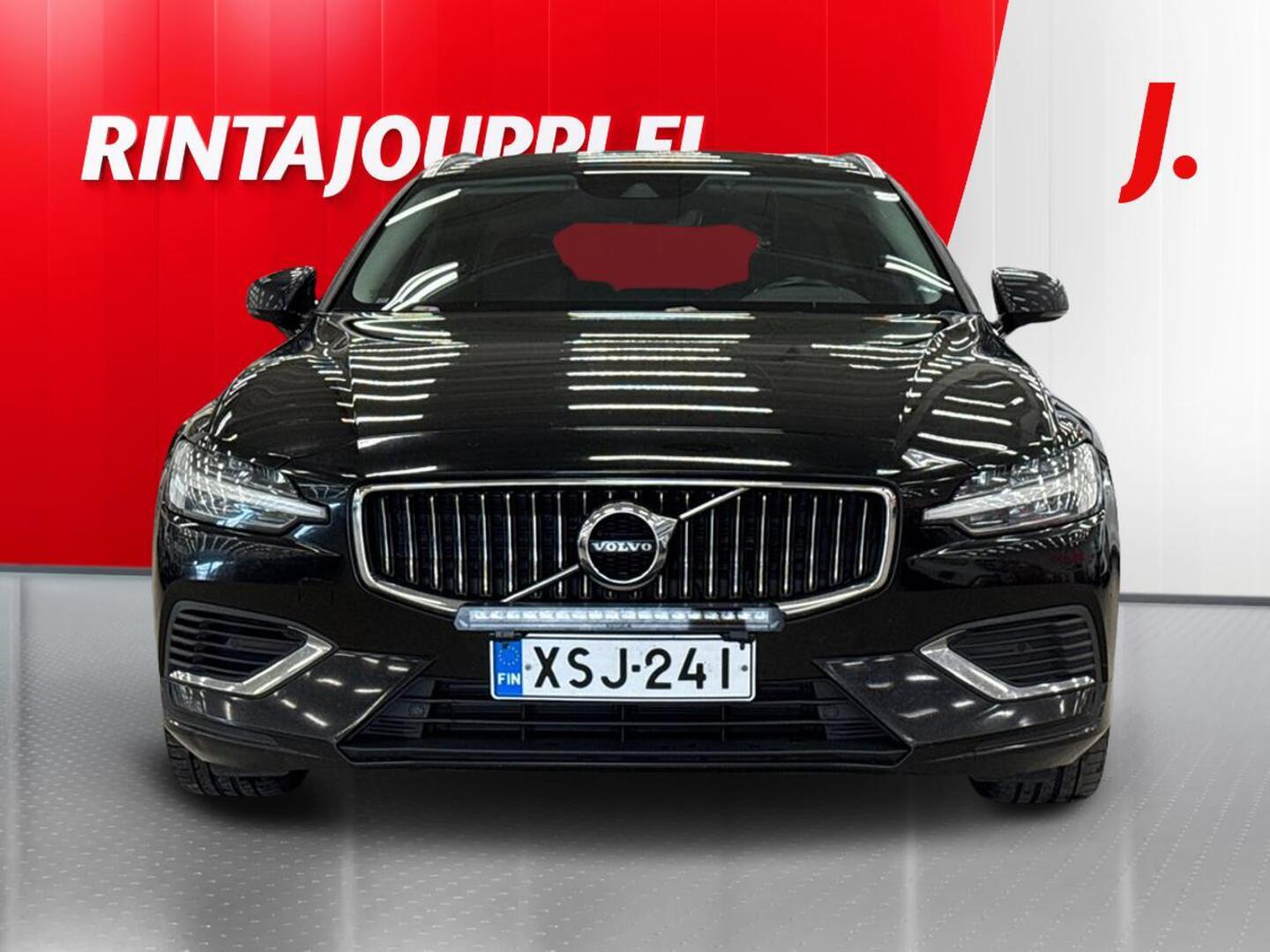 VOLVO V60 3