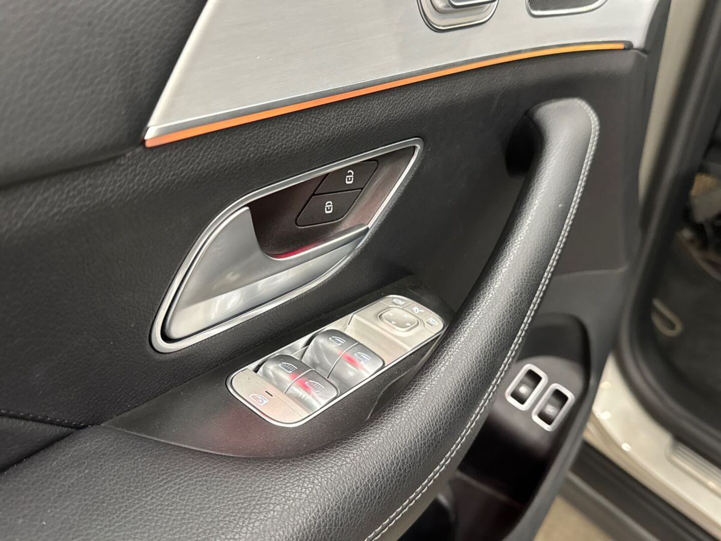MERCEDES-BENZ GLE 2022