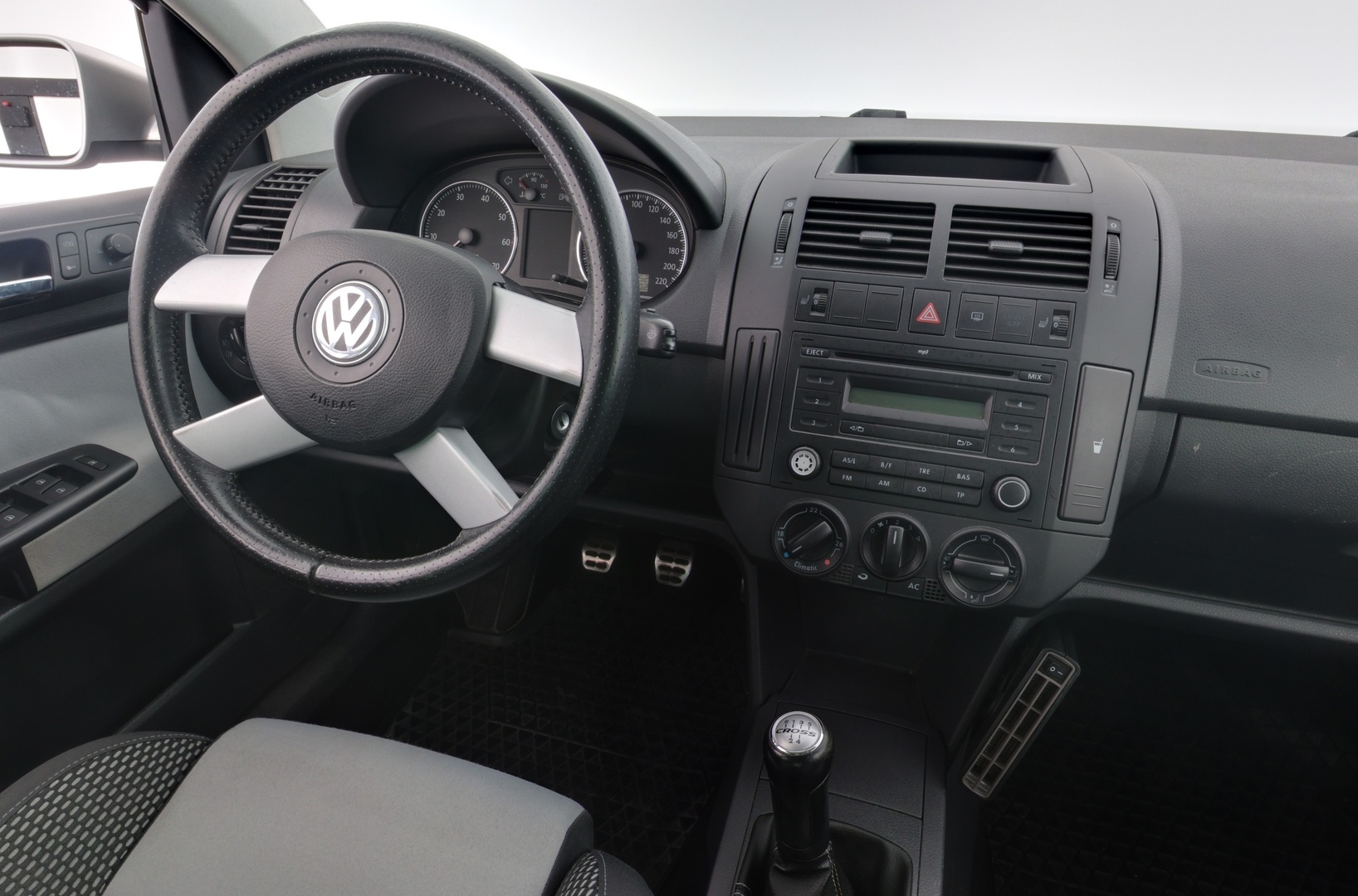 VOLKSWAGEN Polo 2008