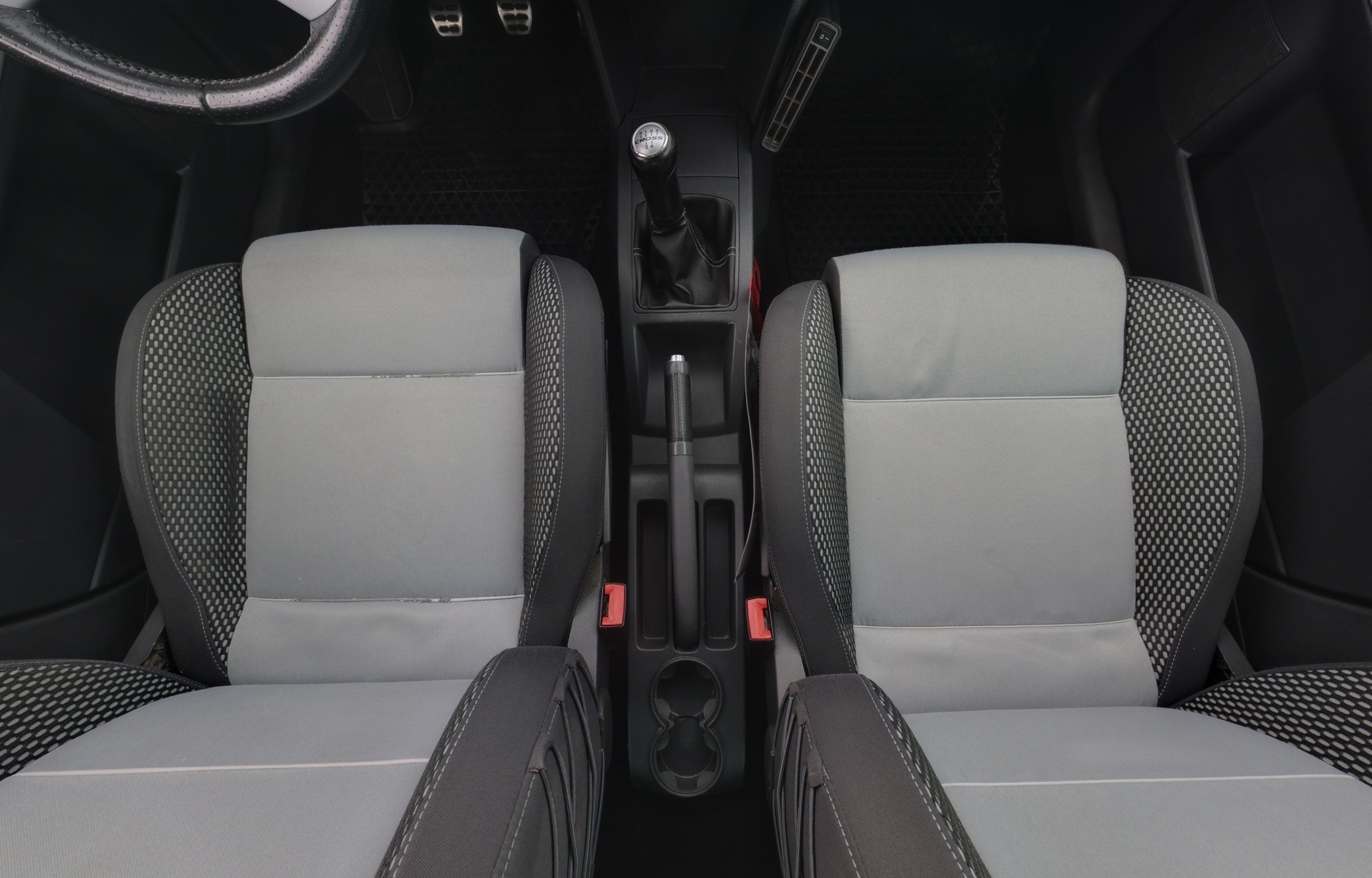 VOLKSWAGEN Polo 2008