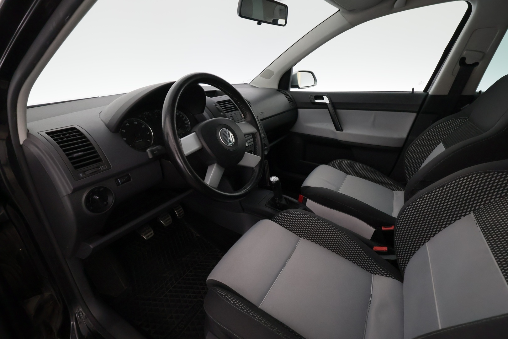 VOLKSWAGEN Polo 2008