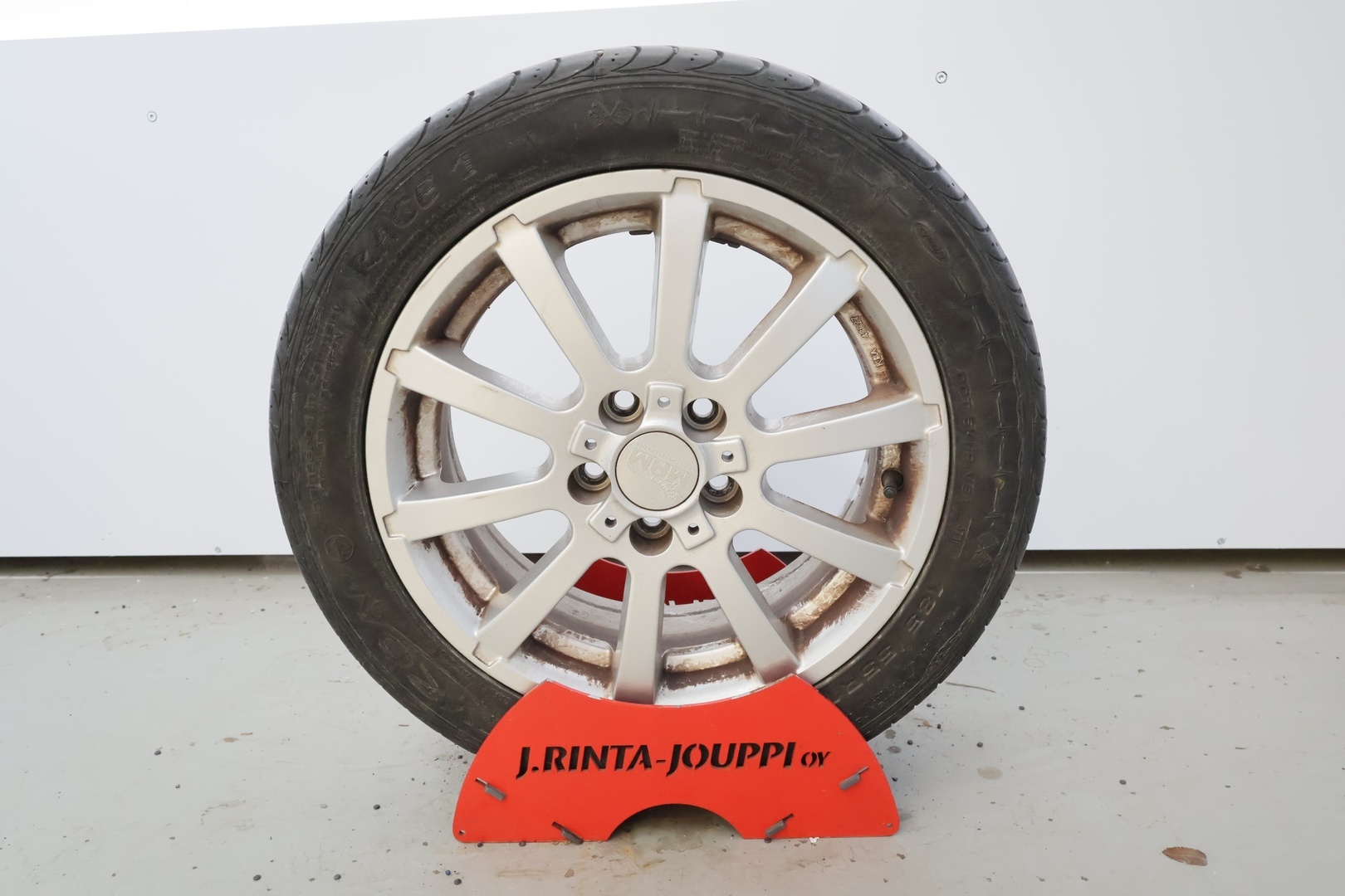 VOLKSWAGEN Polo 2008