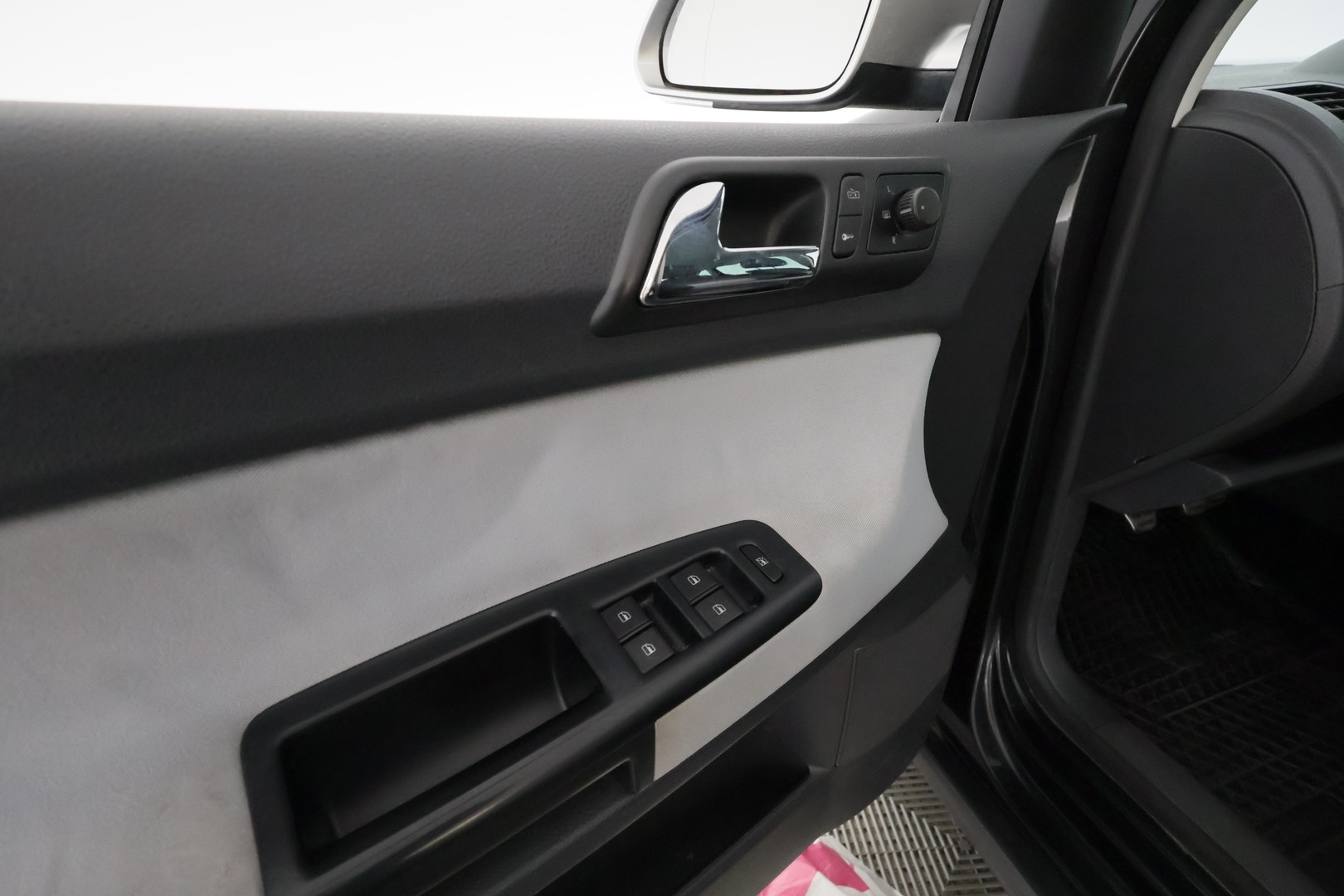 VOLKSWAGEN Polo 2008