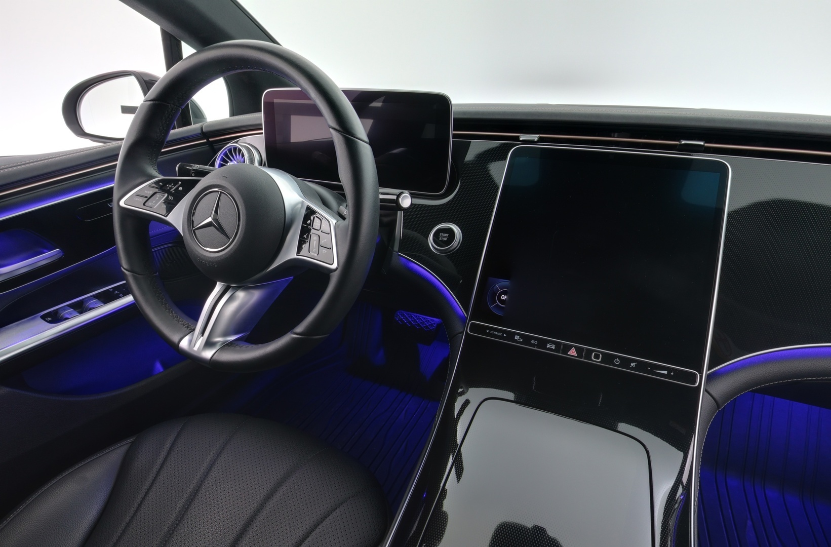 MERCEDES-BENZ EQE 2023