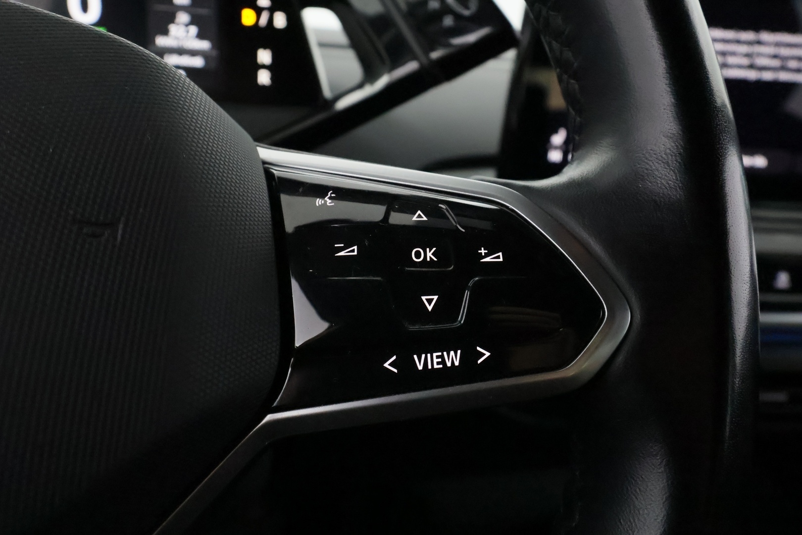 VOLKSWAGEN ID.4 2021