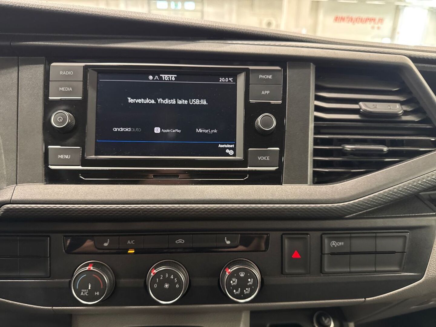 VOLKSWAGEN Transporter 2021