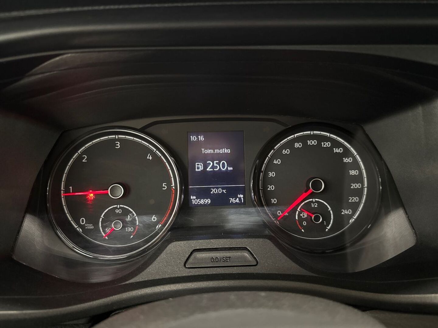 VOLKSWAGEN Transporter 2021