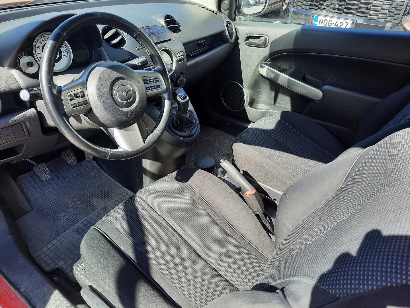 MAZDA Mazda2 2009