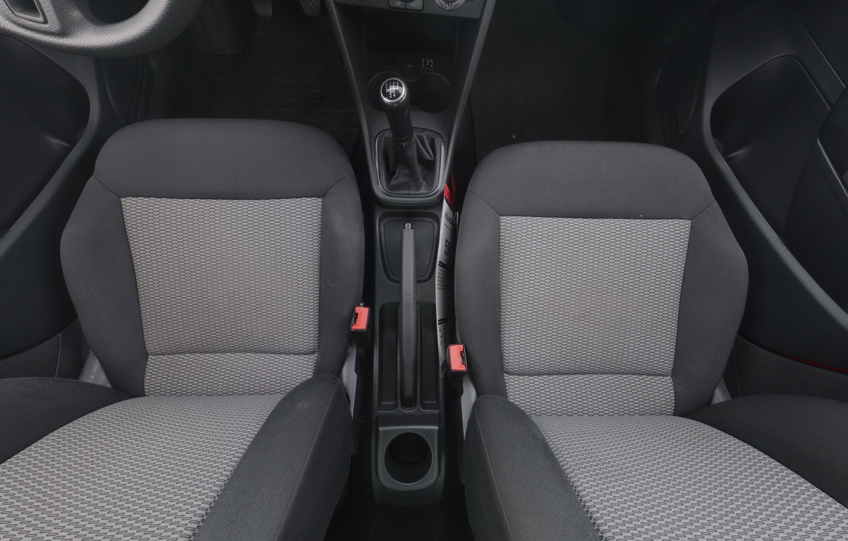 VOLKSWAGEN Polo 2011