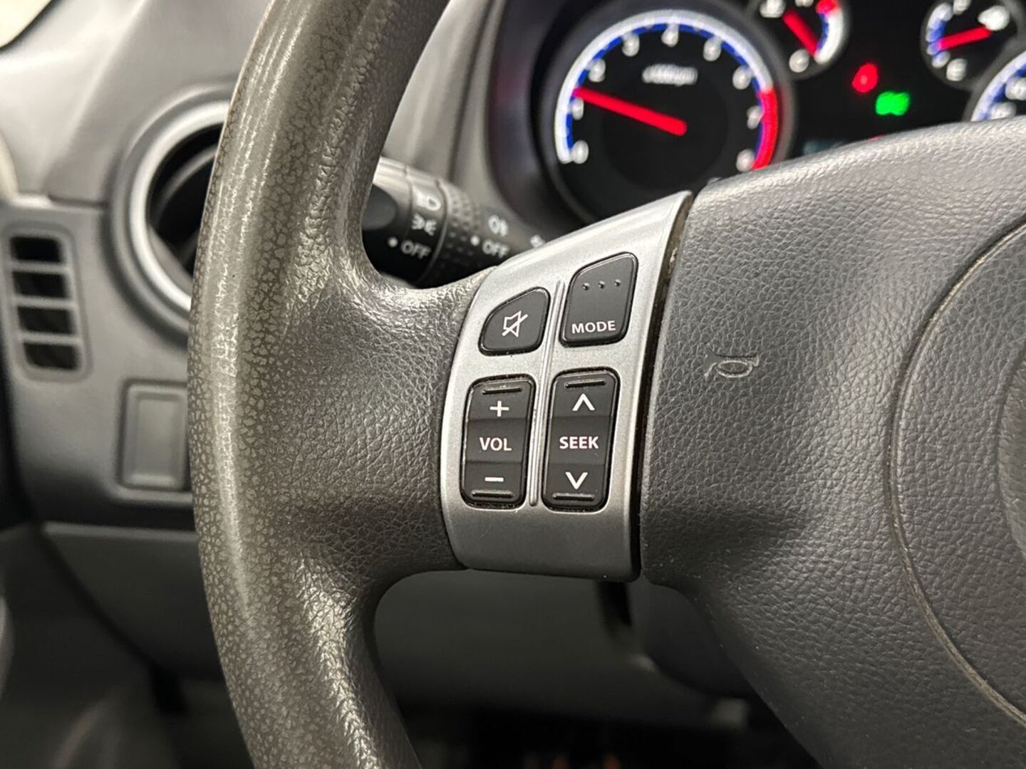 SUZUKI SX4 2011