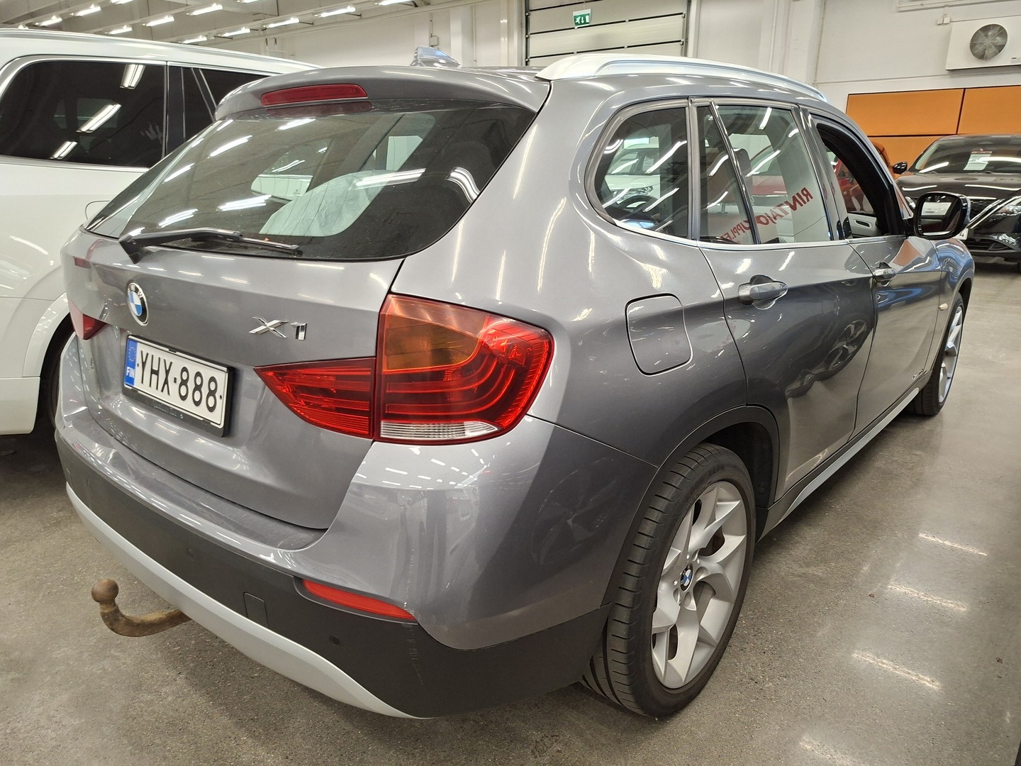 BMW X1 2011