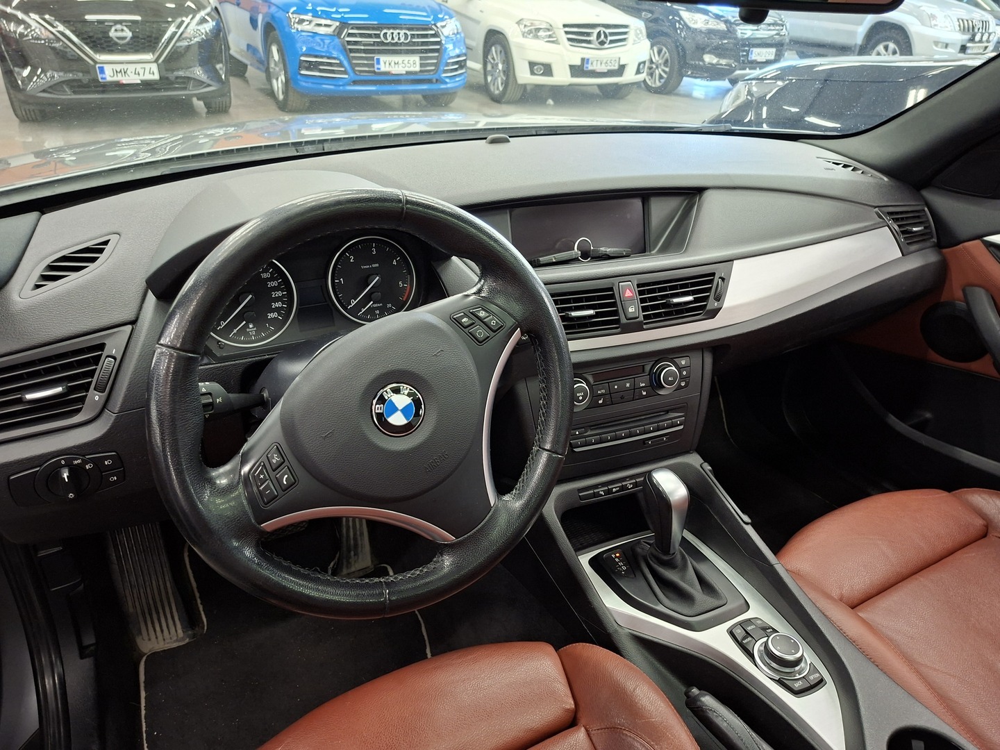 BMW X1 2011