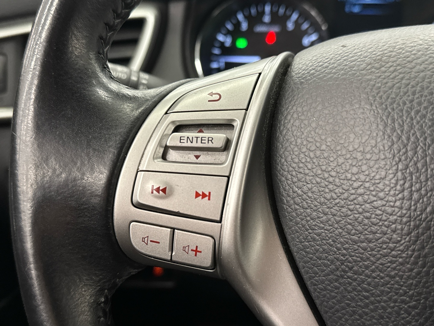 NISSAN Qashqai 2016