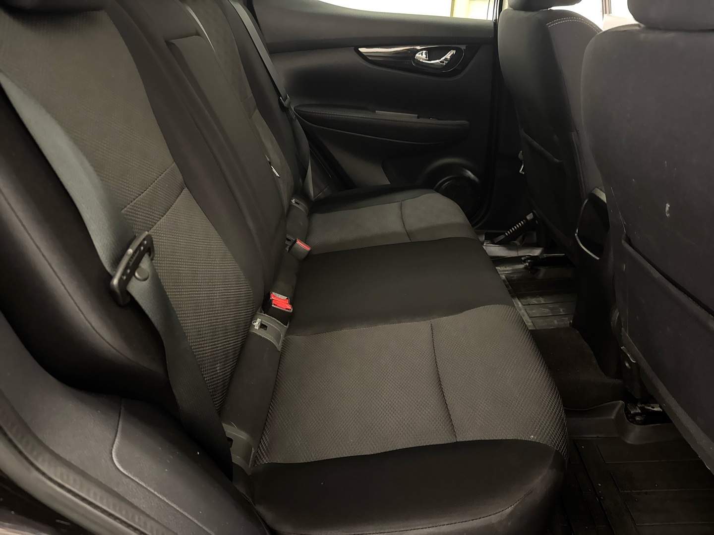 NISSAN Qashqai 2016