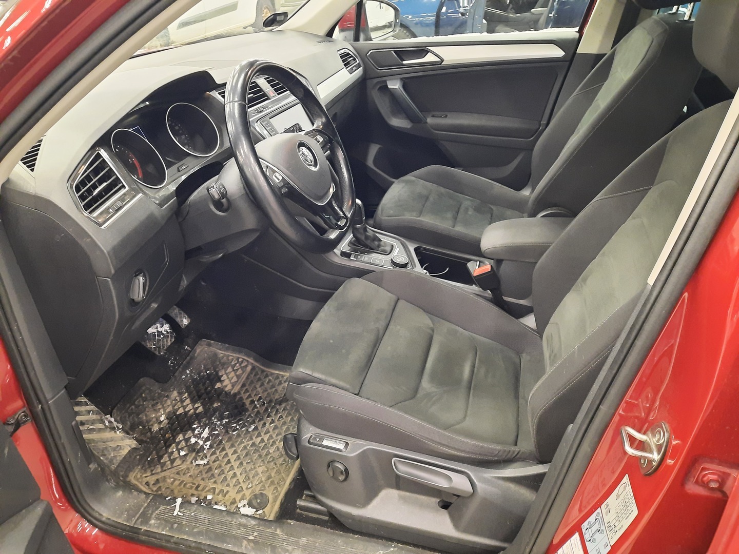 VOLKSWAGEN Tiguan 2017