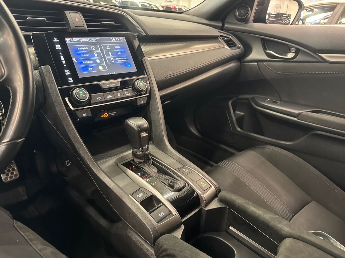 HONDA Civic 2018