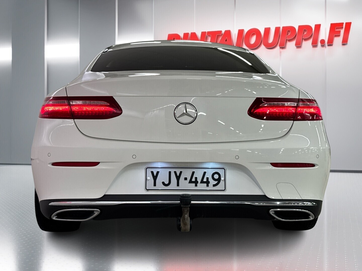 MERCEDES-BENZ E 2018