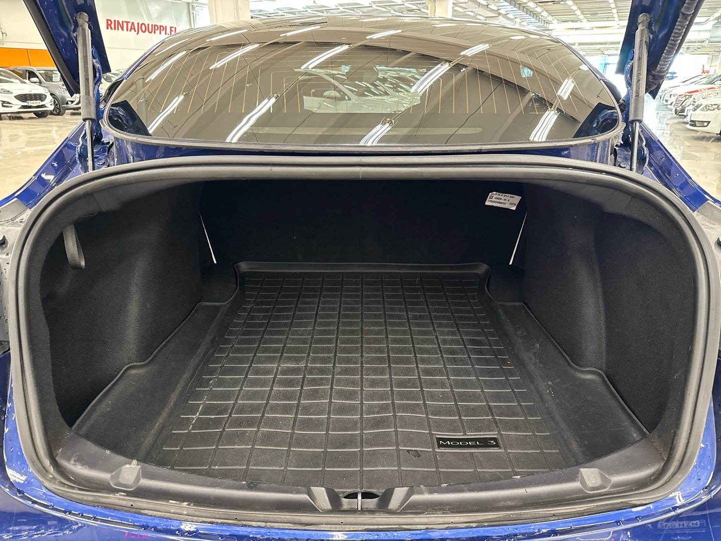 TESLA Model 3 2020