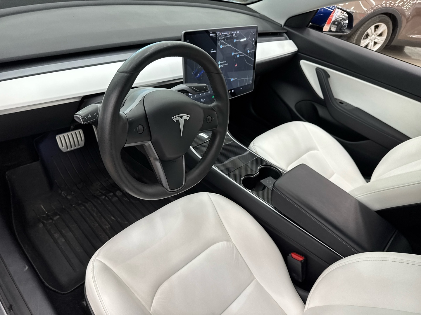 TESLA Model 3 2020