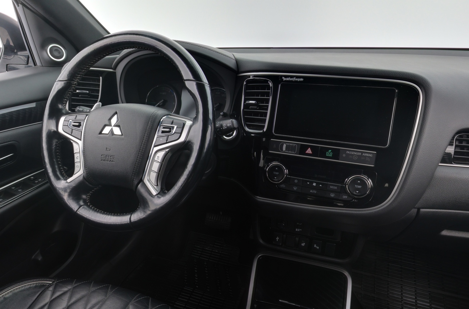 MITSUBISHI Outlander PHEV 2019
