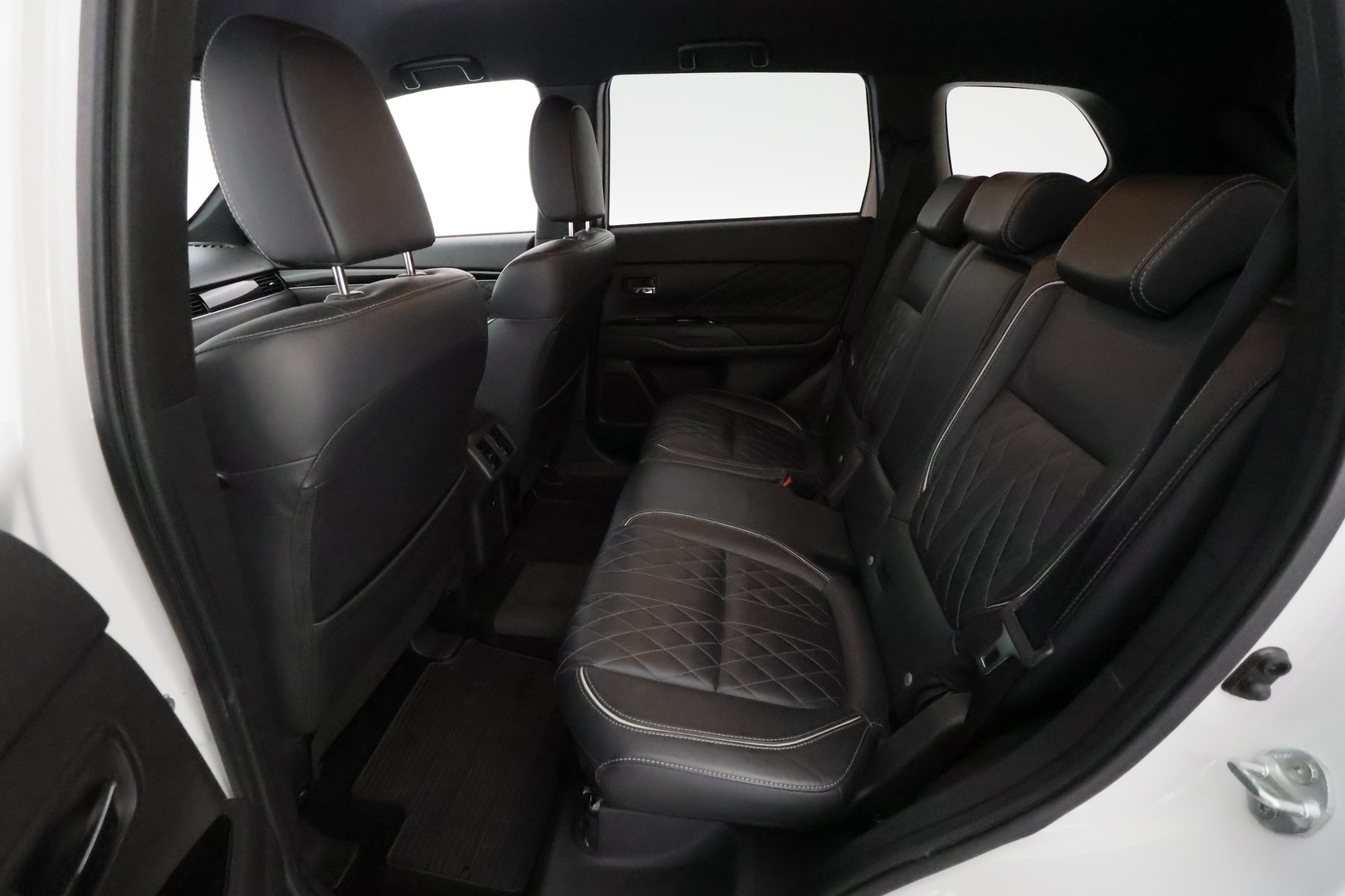 MITSUBISHI Outlander PHEV 2019