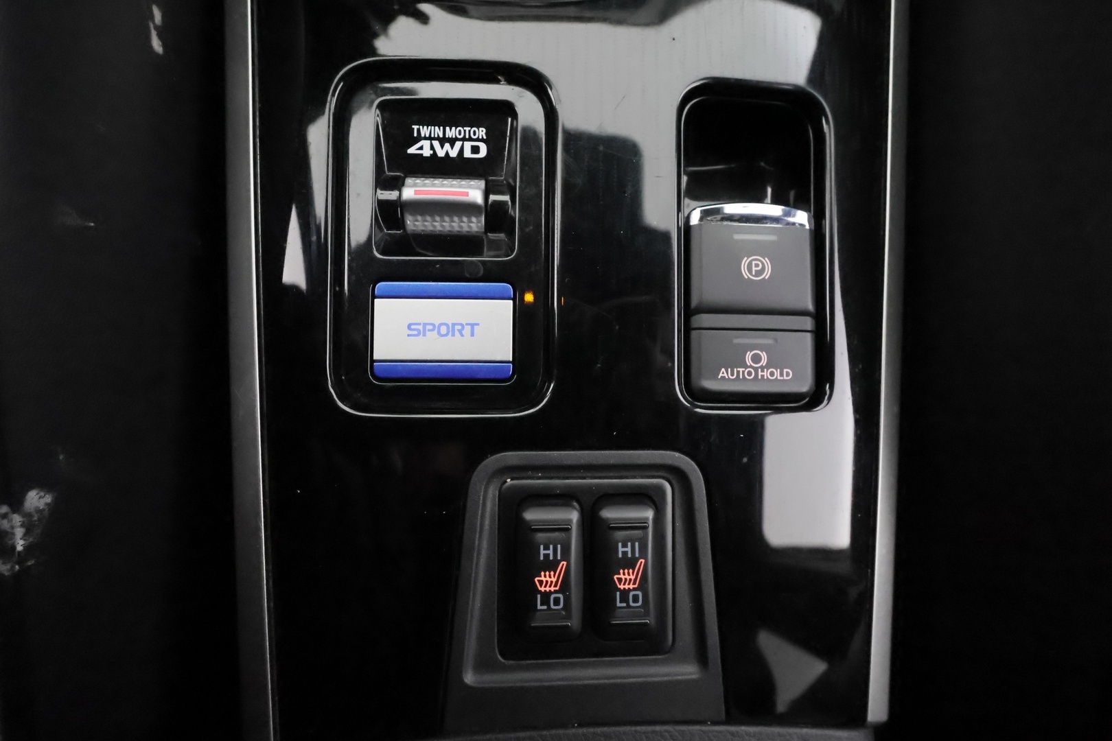 MITSUBISHI Outlander PHEV 2019