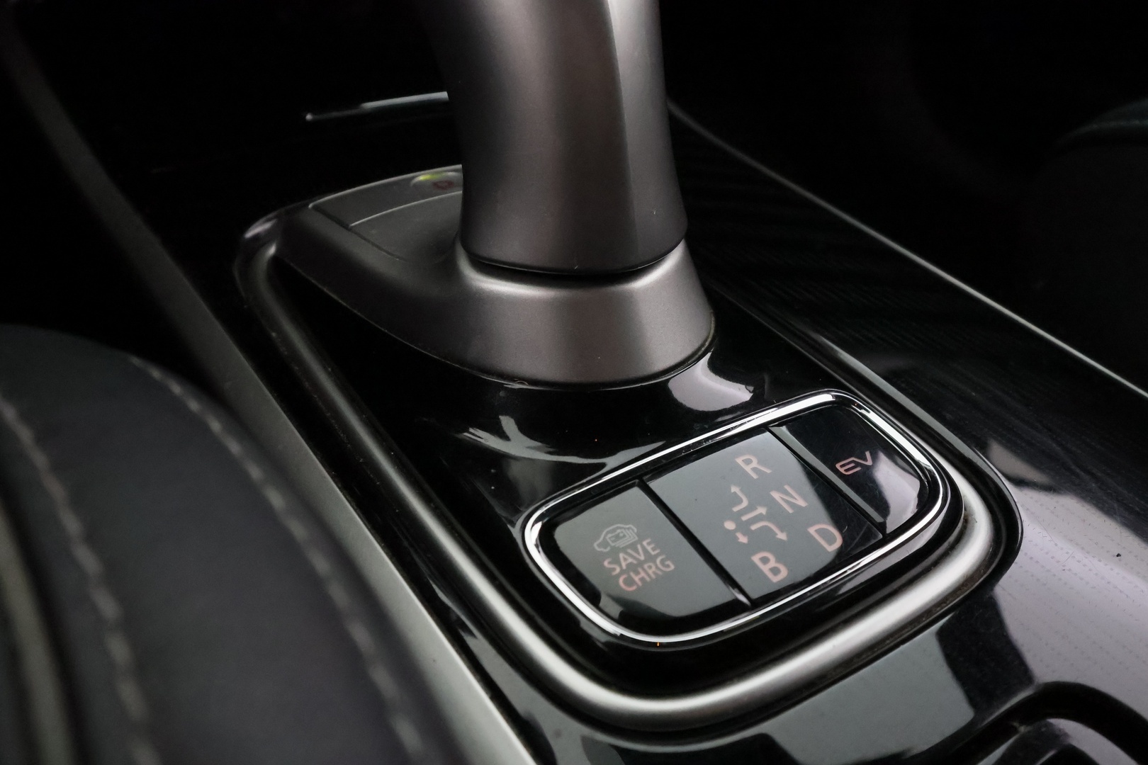 MITSUBISHI Outlander PHEV 2019