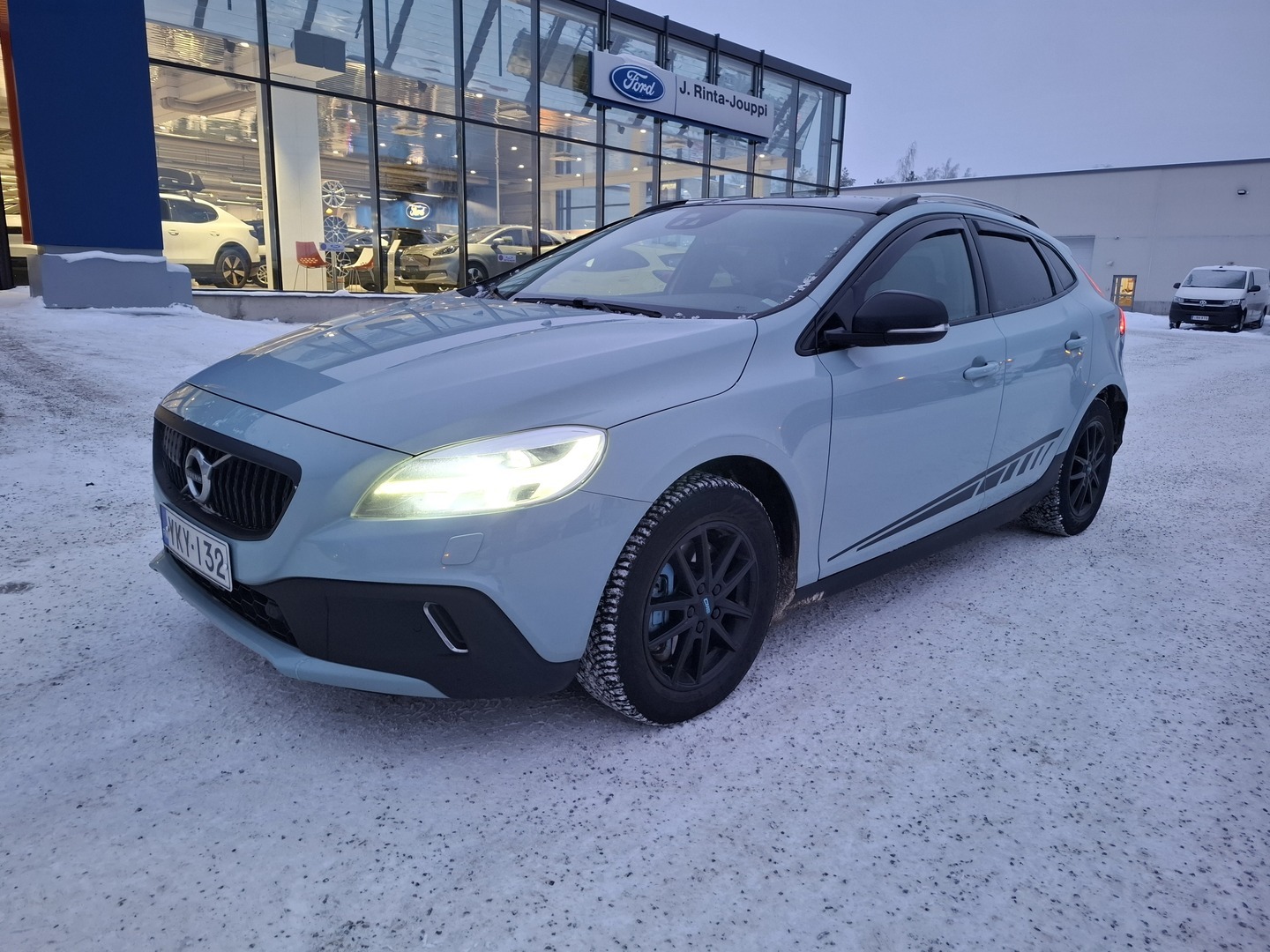 VOLVO V40 Cross Country 2017
