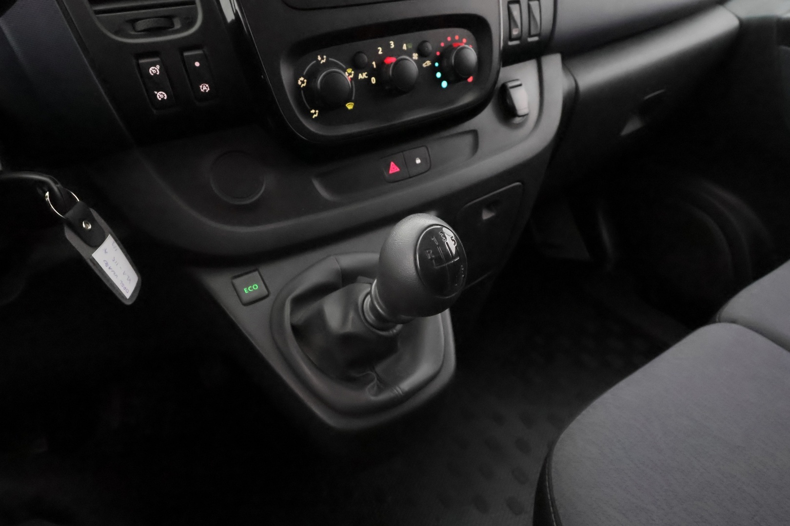 OPEL Vivaro 2019