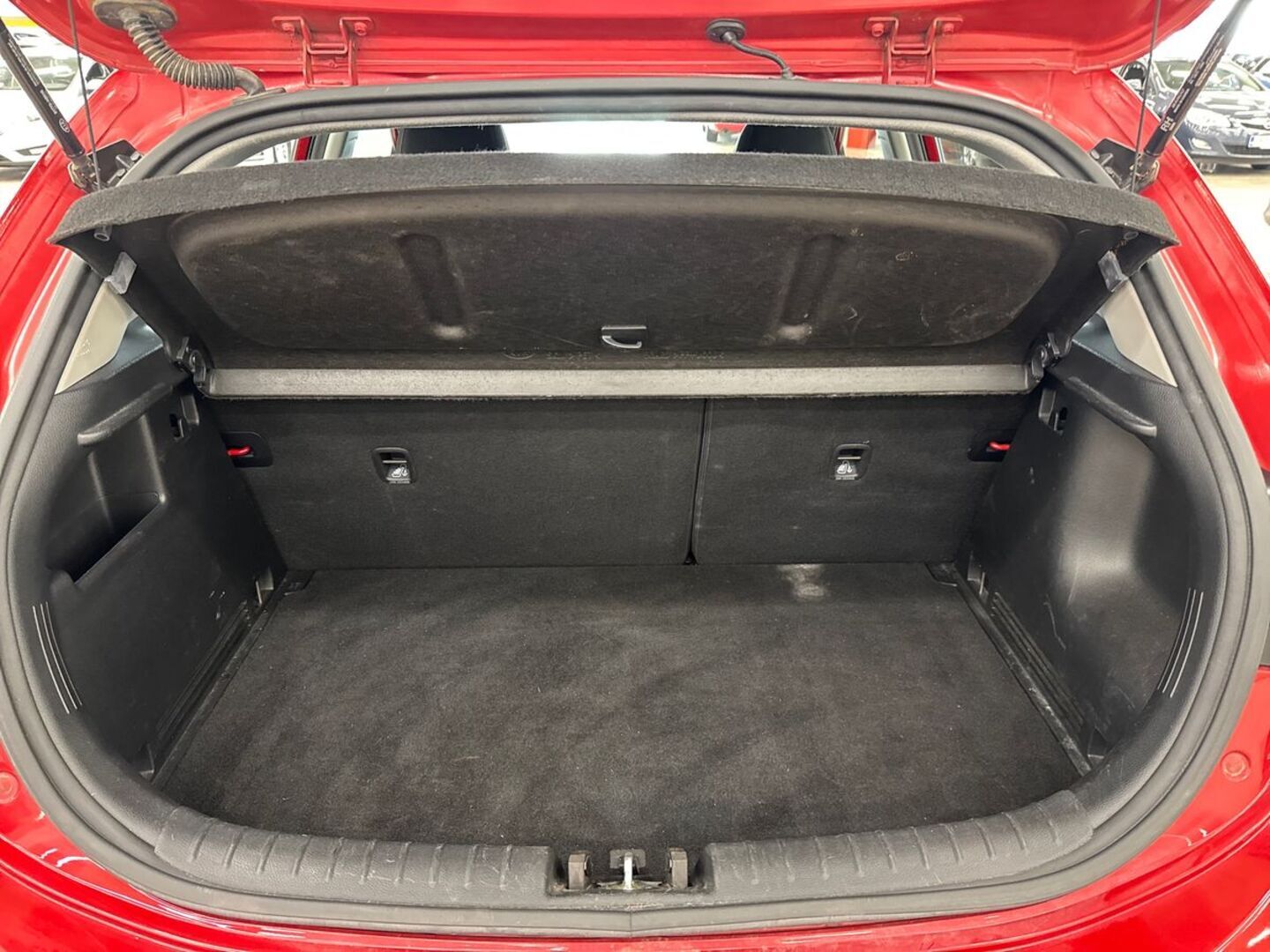 KIA Rio 11