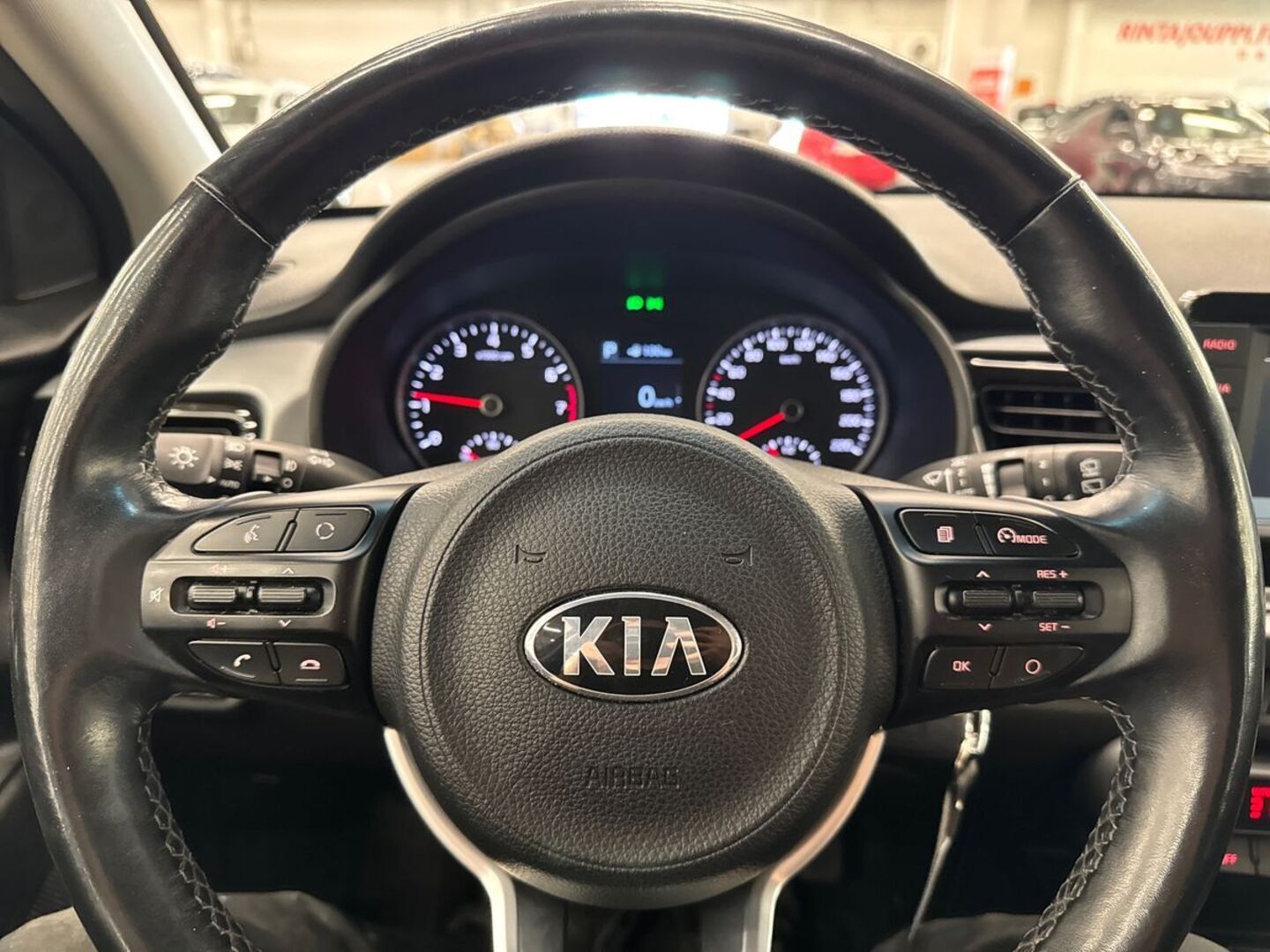 KIA Rio 19