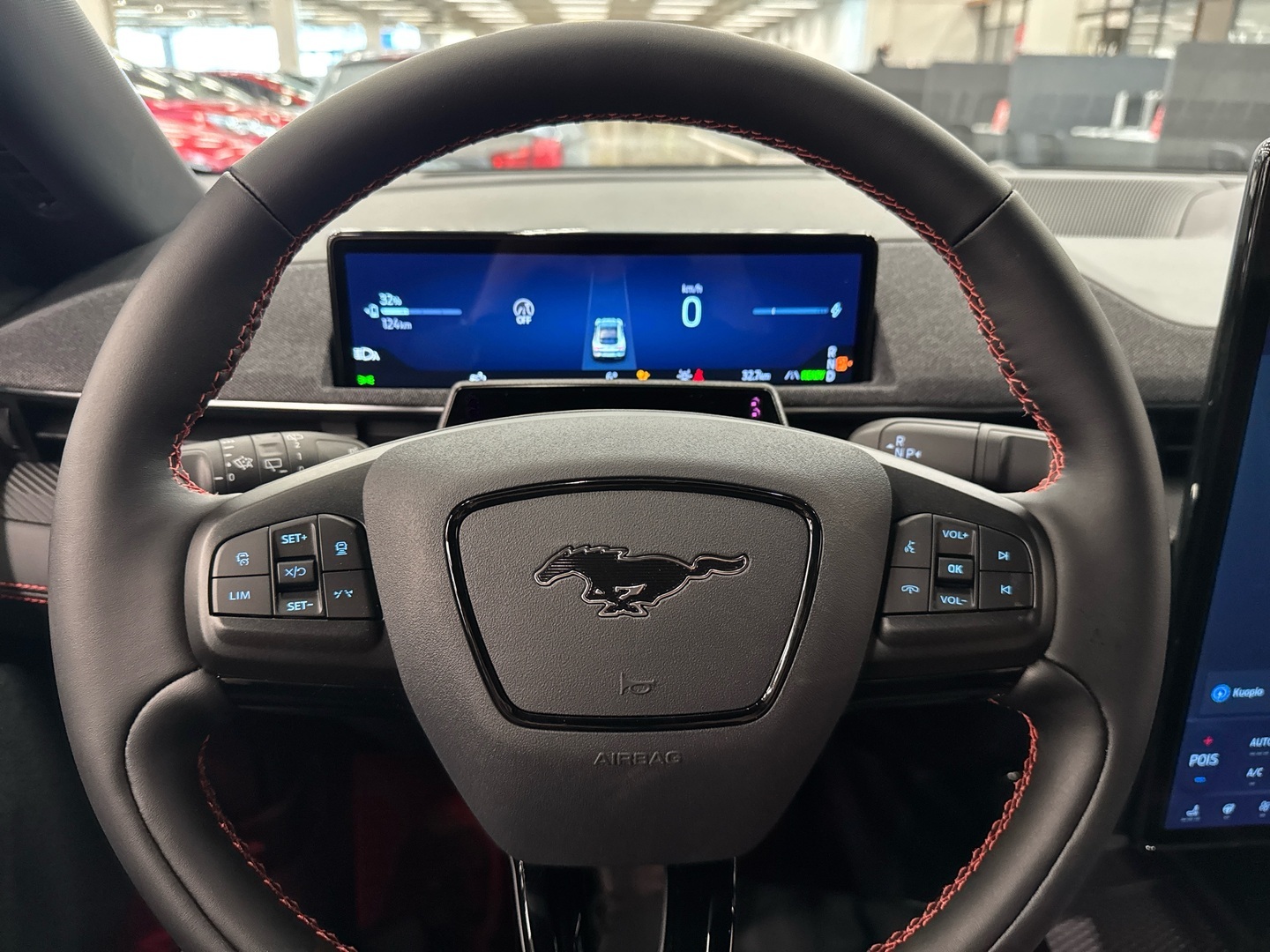 FORD Mustang Mach-E 2026