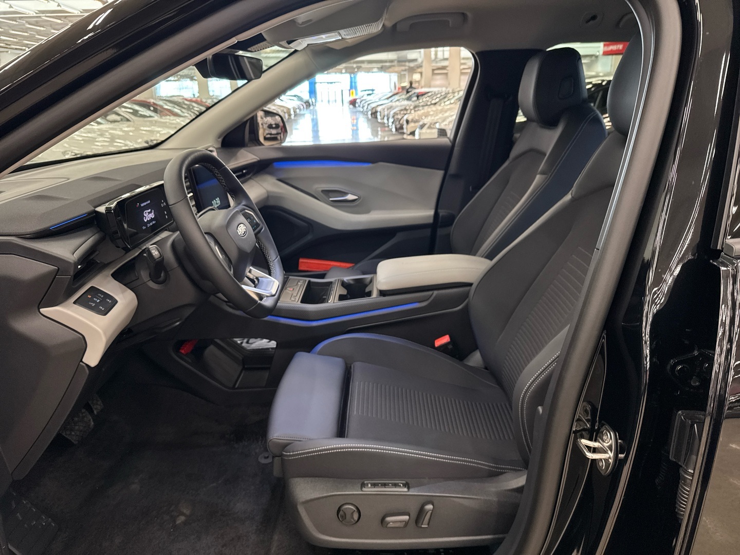 FORD Explorer 2026