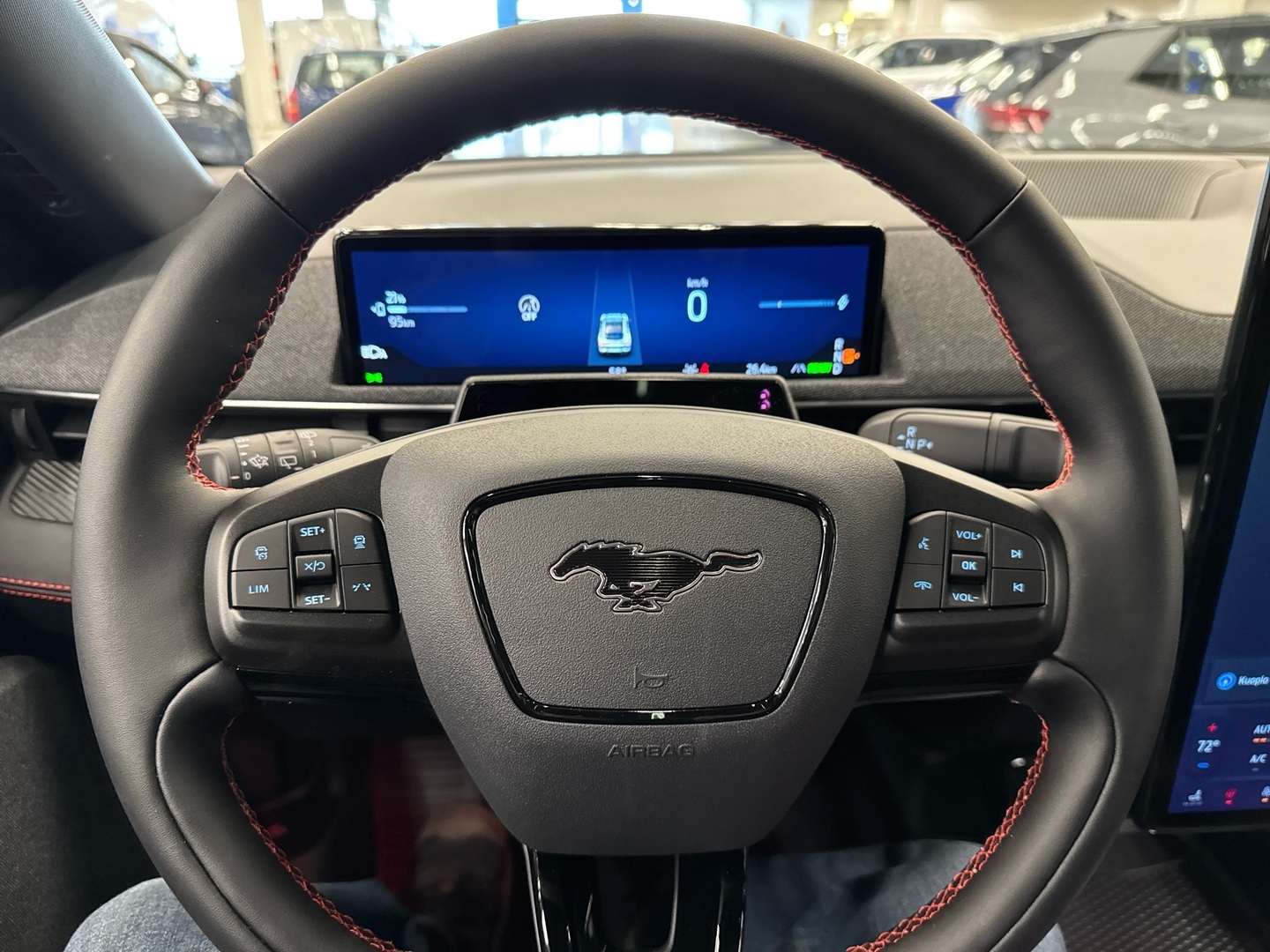 FORD Mustang Mach-E 2026