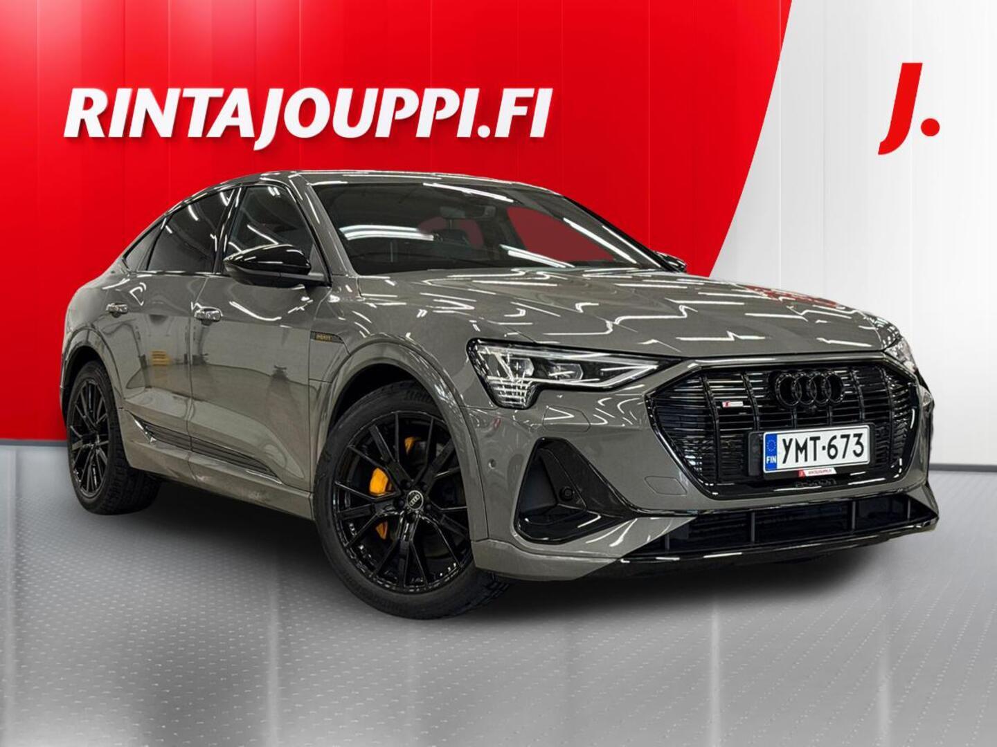 AUDI e-tron 2022