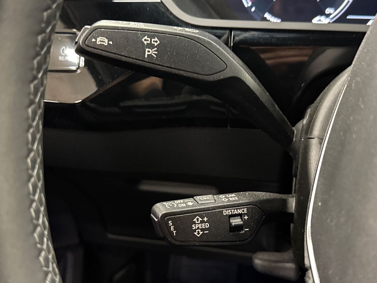 AUDI e-tron 2022